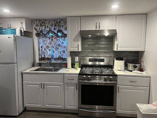 Image of 109 Elm St
