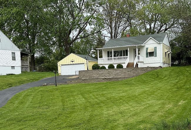 Image of 580 S Sheridan Dr