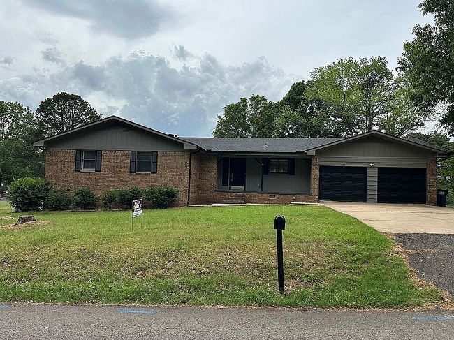 Photo of 536 Old Post Rd, Russellville, AR