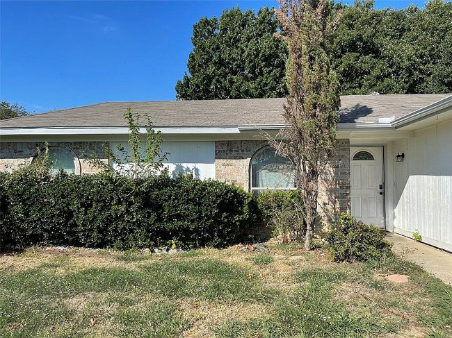 3406 Green Hill Dr, Arlington, TX