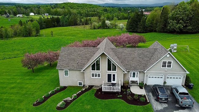 Photo of 964 Palin Farm Rd, Derby, VT