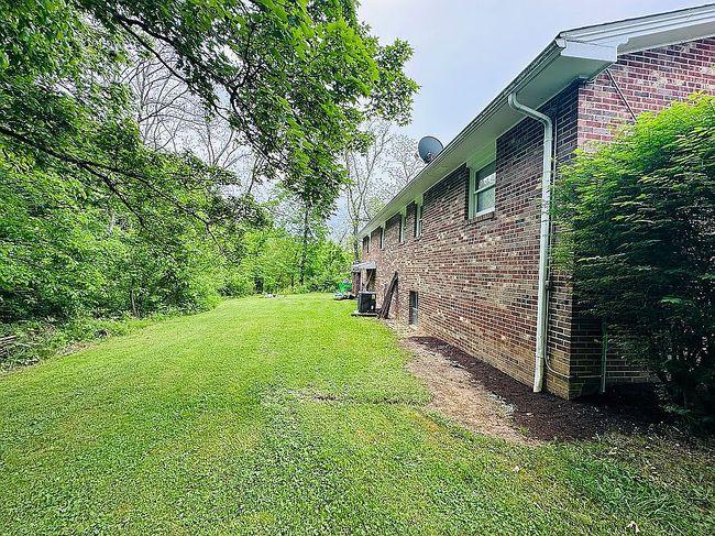 Additional photo 3 of property located at 290 Sinking Creek Rd