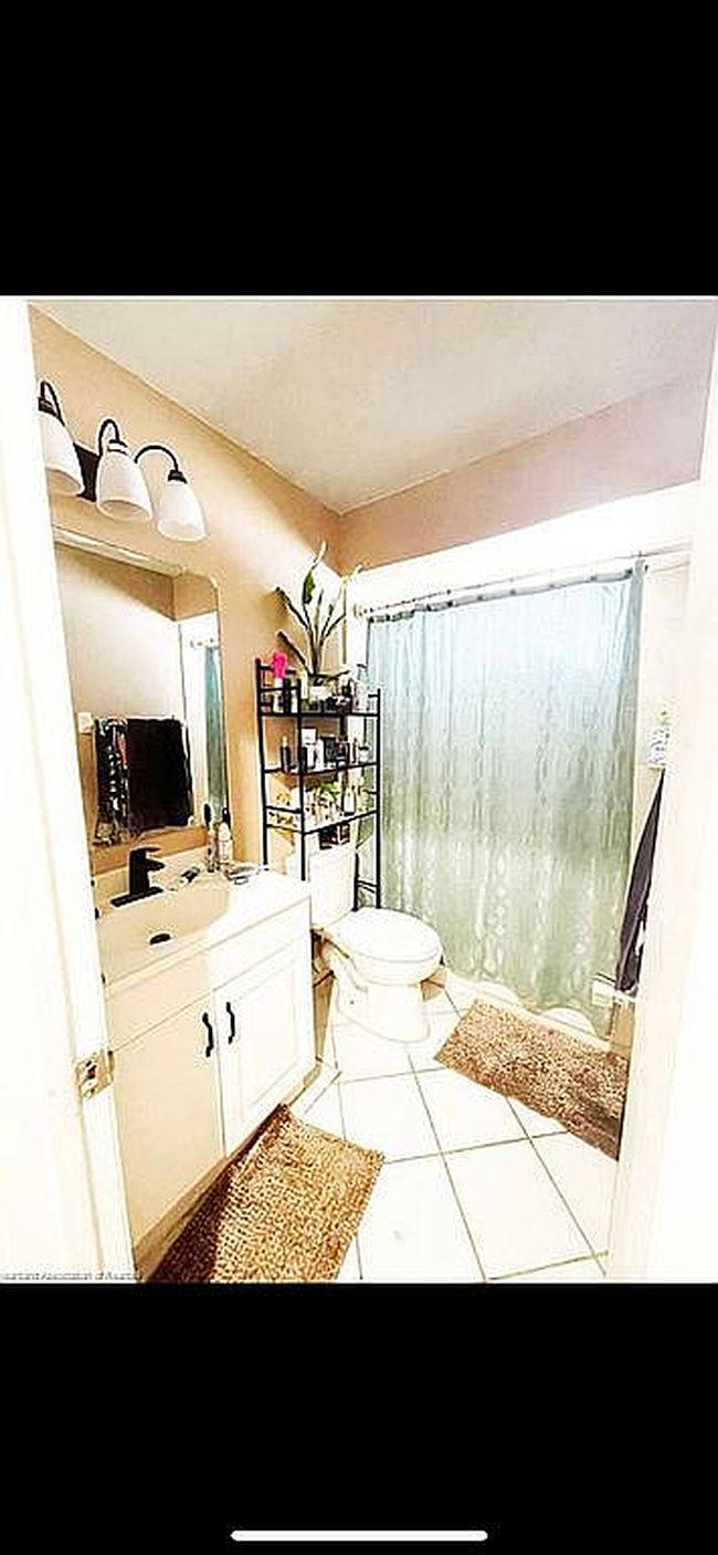 Photo of 209 Applewood Ct, Kissimmee, FL