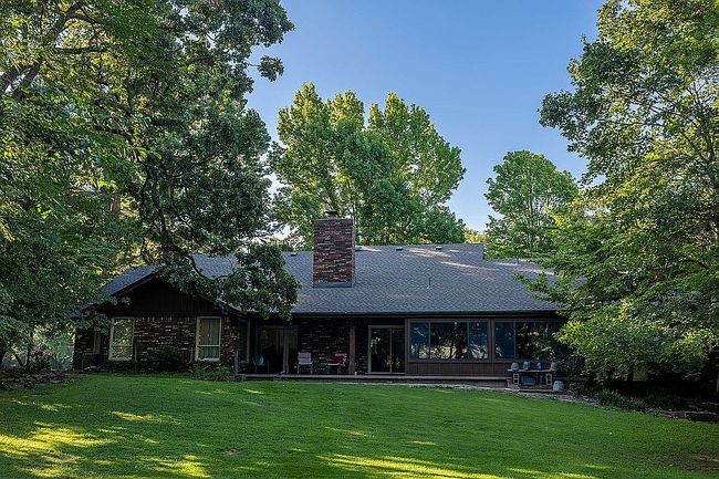 Image of 3305 E Harris Rd