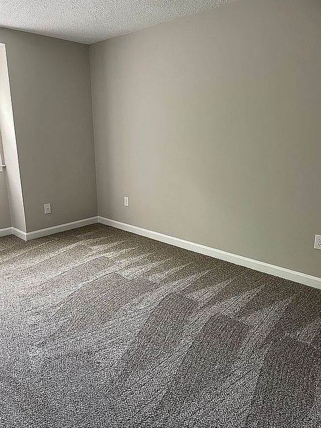 Photo of 6000 River Rd Apt 19, Washington, NC