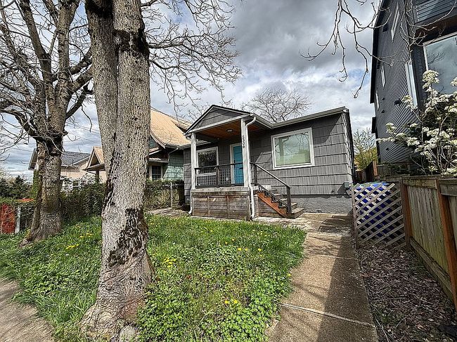 Image of 5306 Ne 15th Ave