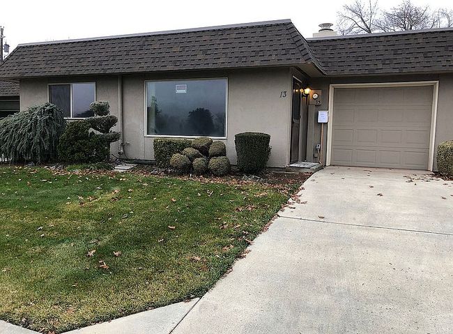 Image of 100 Avenue 60 #13
