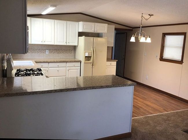 Additional photo 2 of property located at 5702 Angola Rd #53