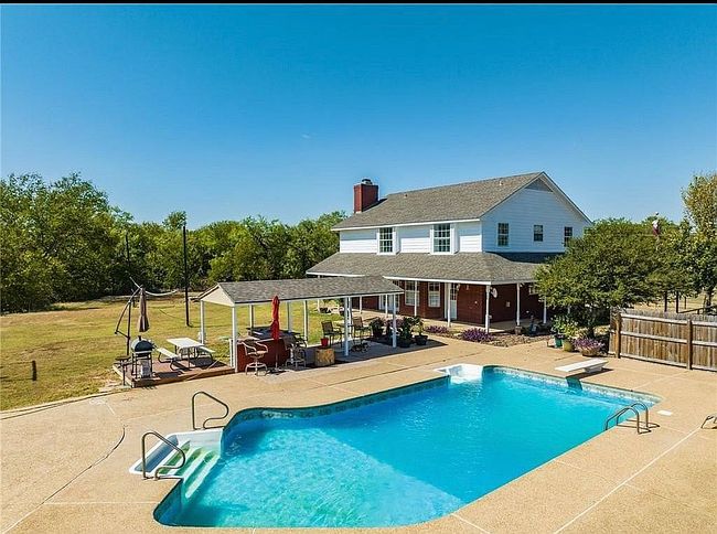 Preview of property located at 129 Lemley Ln