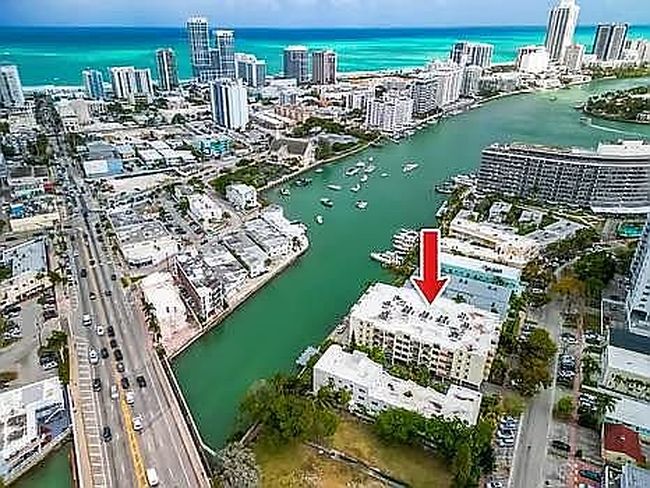 Image of 6937 Bay Dr Apt 301