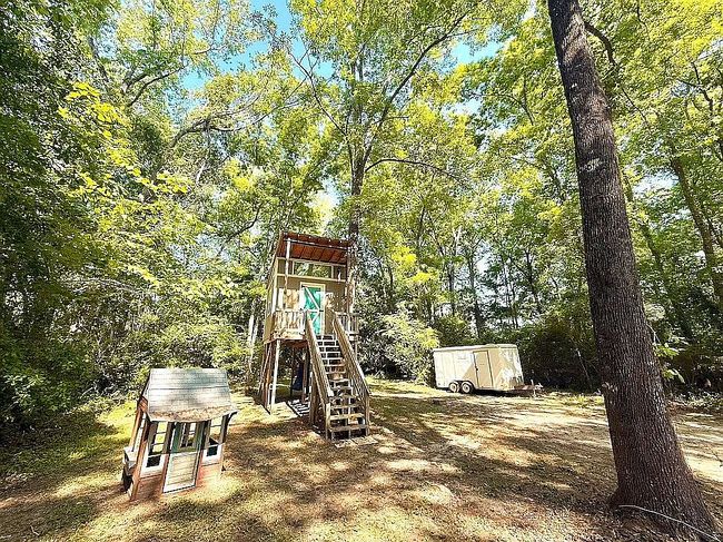 Photo of 95 Sunrise Cir, Thomasville, GA