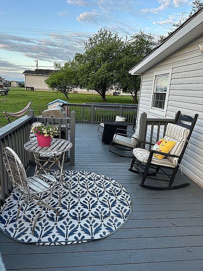 Image of 3383 West Ky #10