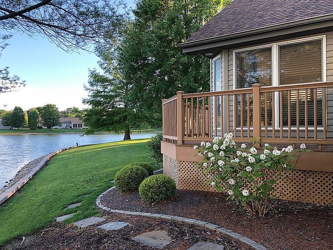 Photo of 514 W Coolidge Ave, Charleston, IL