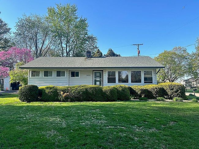 Image of 1400 Meriden St