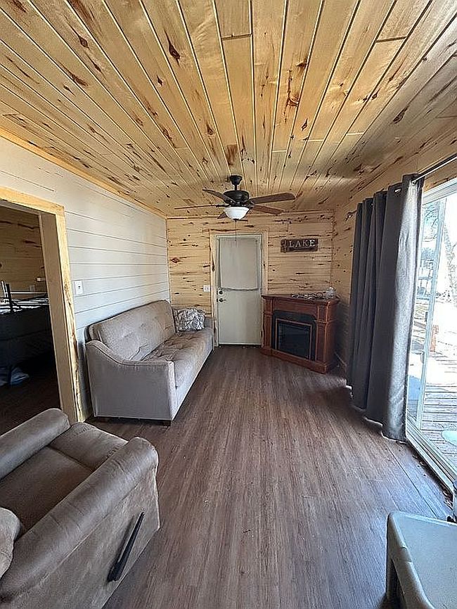 Image of 1379 295th Ave