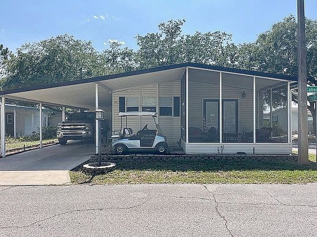 Image of 402 Caboose Ln