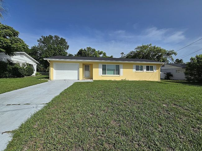 Photo of 36 Marigold Ln