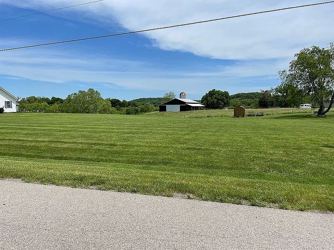 Photo of 212 Sundara Way, Jeffersonville, KY