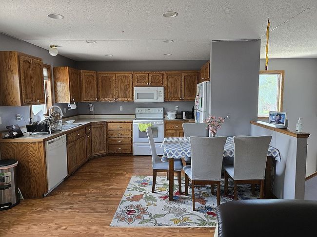 Image of 1002 Selkirk Cir
