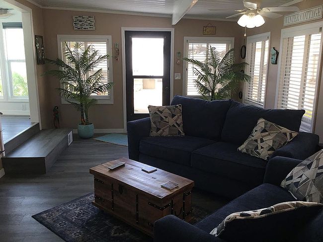 Image of 11541 Cardiff Dr