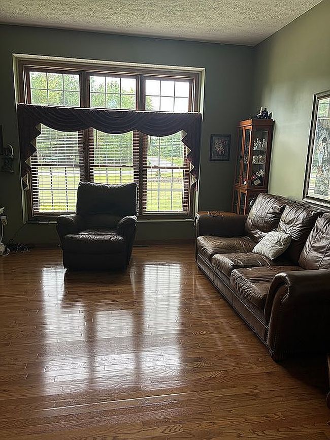 Photo of 2543 Shadow Ln, Clinton, OH
