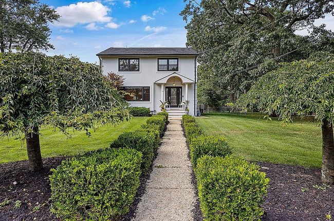 Photo of 8 Heath St, Eatontown, NJ