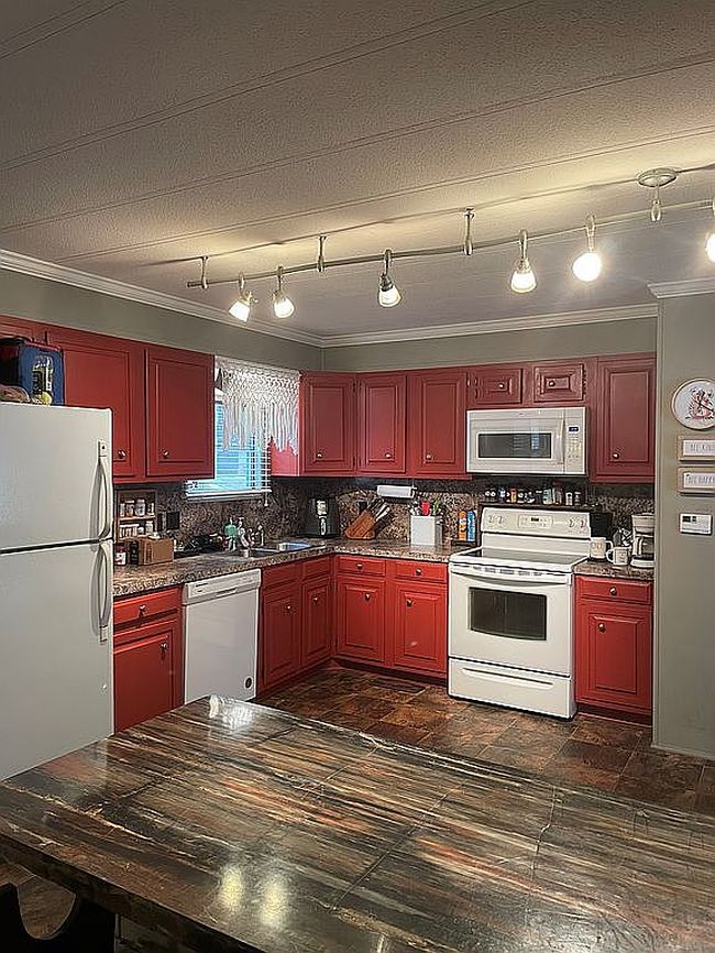 Image of 166 Timbercrest Ln