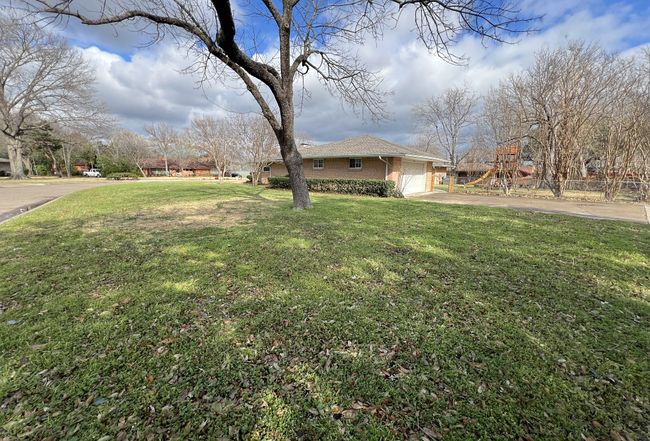 Image of 4541 Ivy Dr