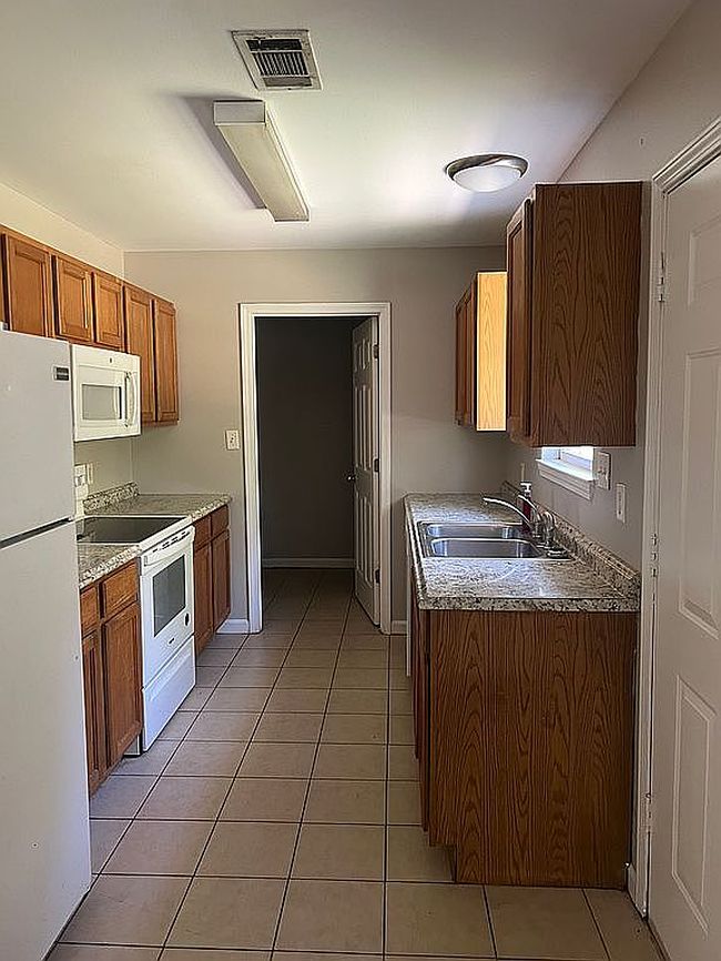 Image of 1445 Pine Haskell Dr