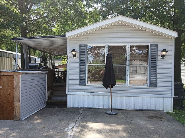 7214 Green Oak Dr, Louisville, KY