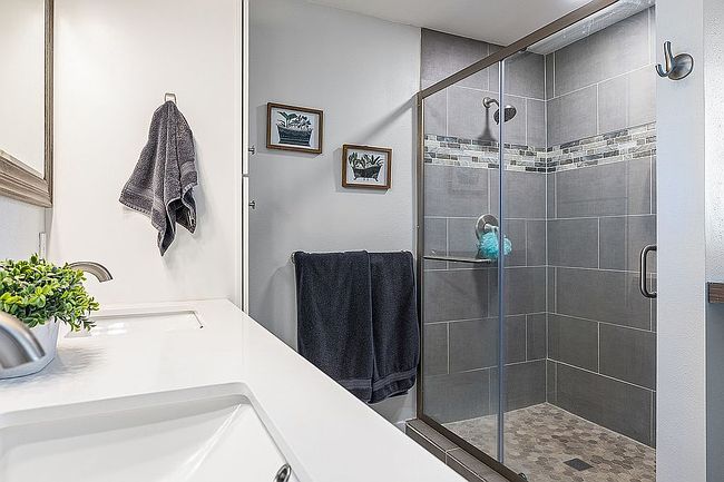 Image of 40223 E Ruppert Rd