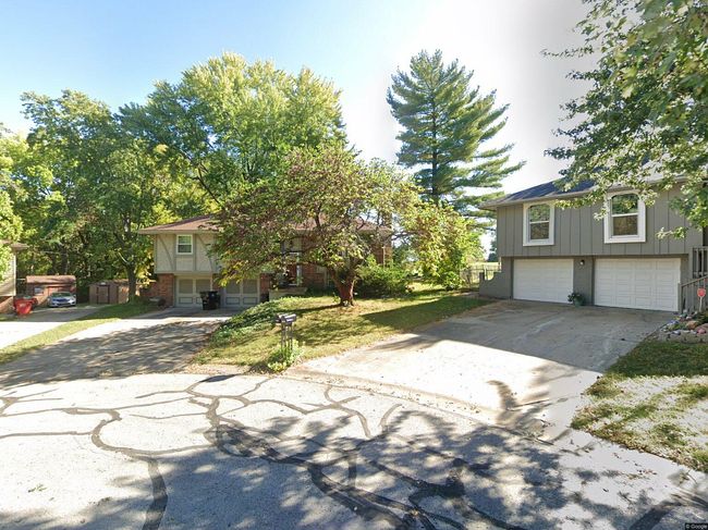 Photo of 17315 E 6th Terrace Ct N