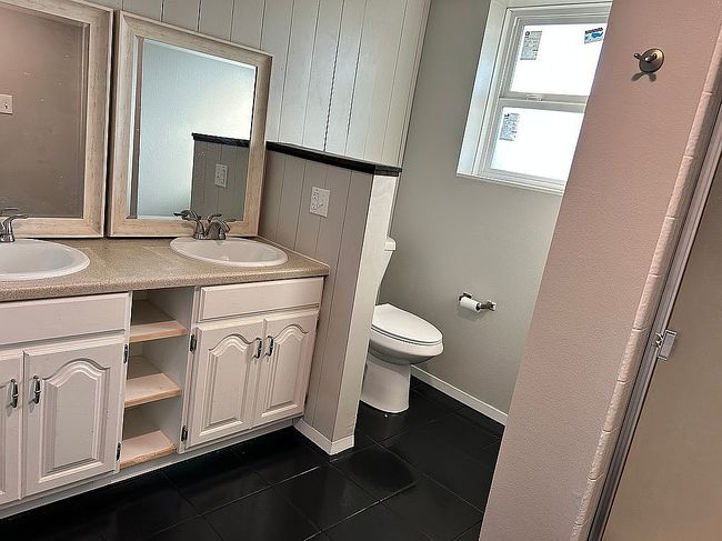 Photo of 227 Toponce Dr, Evanston, WY