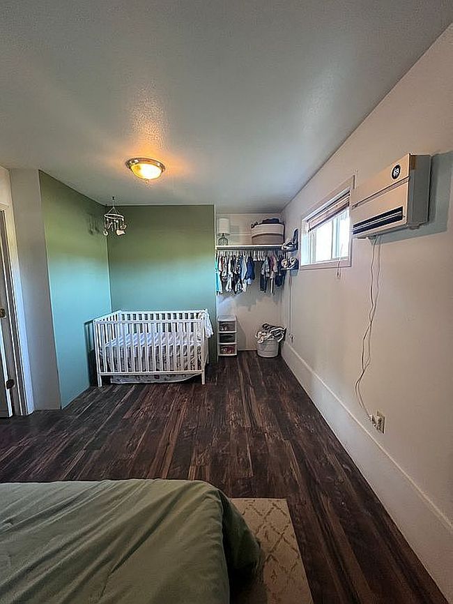 Image of 12 Valley Dr