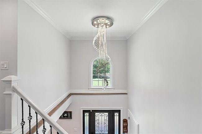 Photo of 31 Old Deer Park Rd, Katonah, NY