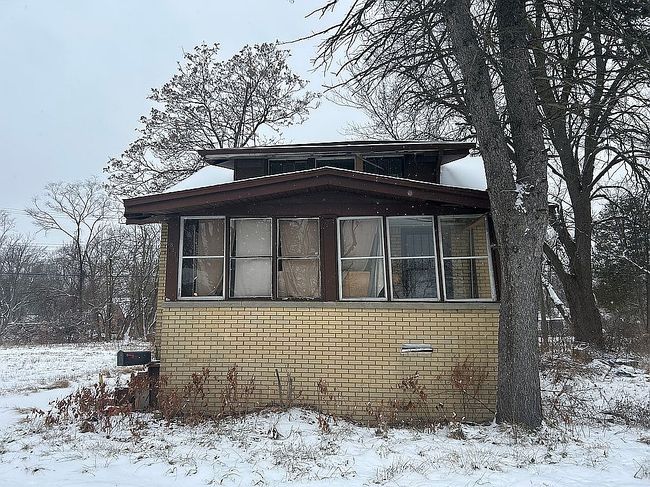 Photo of 18275 Evergreen Rd, Detroit, MI