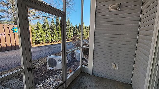 Image of 201 Dewitt Ln Apt 111