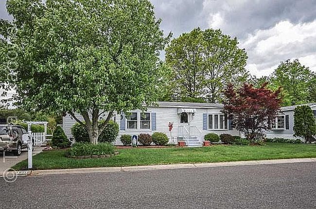 Image of 821 Woodchuck Dr