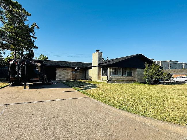 Photo of 2916 Nw Tomlin Cir