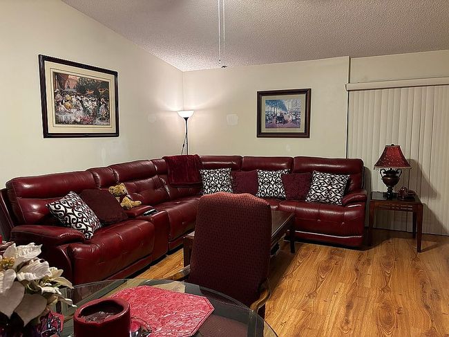 Image of 4626 Oak Hill Ter