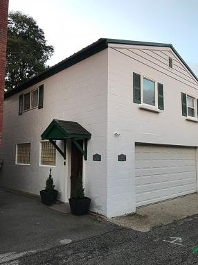 Image of 411 Gerry Ln