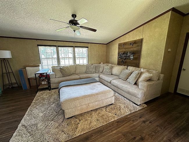Photo of 179 N Broadway Ave, Mutual, OK