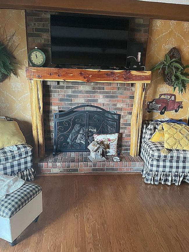 304 Highway 1401, Harned, KY