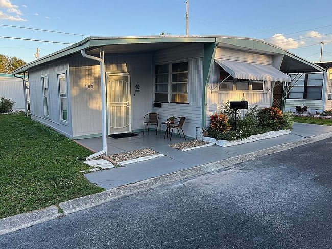 Image of 1280 Lakeview Rd #108