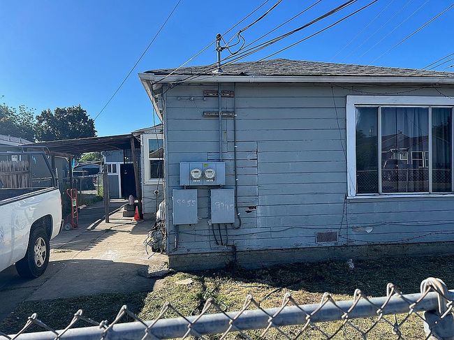 Image of 9945 B St