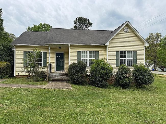 Image of 2300 Red Oak Ct