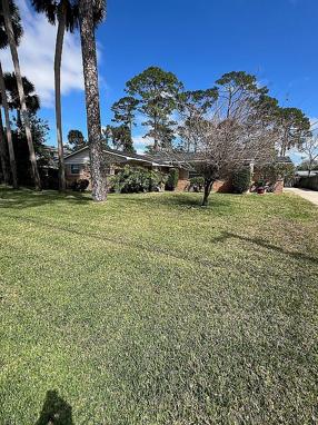 Image of 44 Fairway Cir