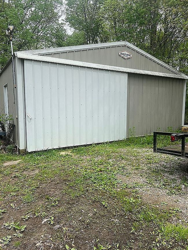 Image of 9750 E 550th Ave