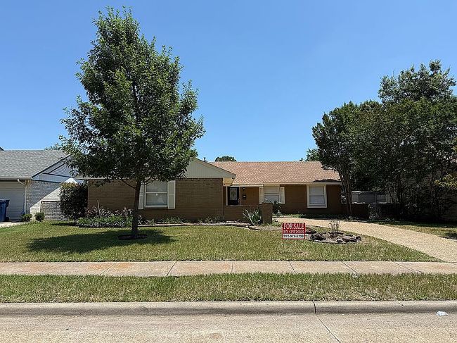 Photo of 918 Sleepy Hollow Dr, Garland, TX