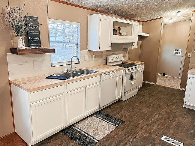 Photo of 115 Krobot Cir, Texarkana, TX